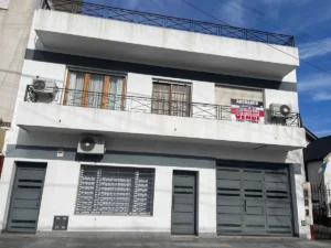 Casa En Venta En Villa Lugano